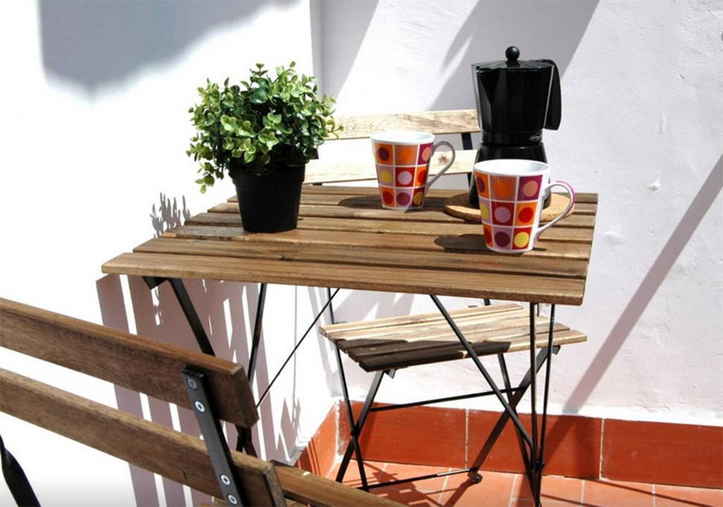 Bcn4Days 24/7 Apartments โอสปิตาเล็ต เดอ โยเบรกัต ภายนอก รูปภาพ